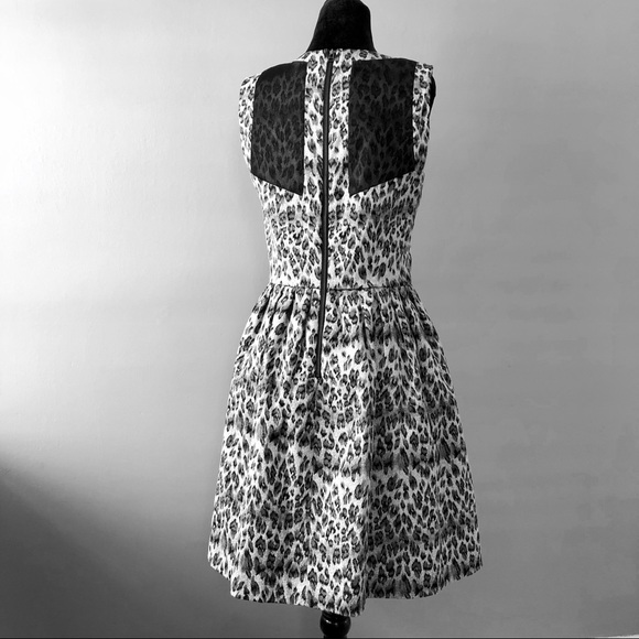 Taylor Dresses Dresses & Skirts - NWT Taylor Fit & Flare Leopard Jacquard Dress